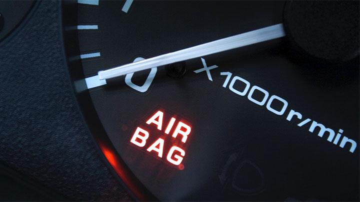 airbag light flashing