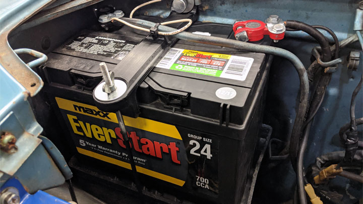 5 Symptoms of a Bad Car Battery (and Replacement Cost)
