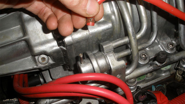 bad fuel pressure regulator symptoms