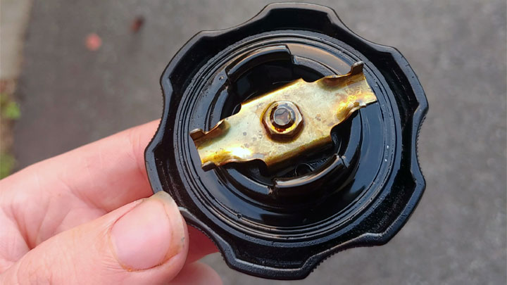 engine oil cap