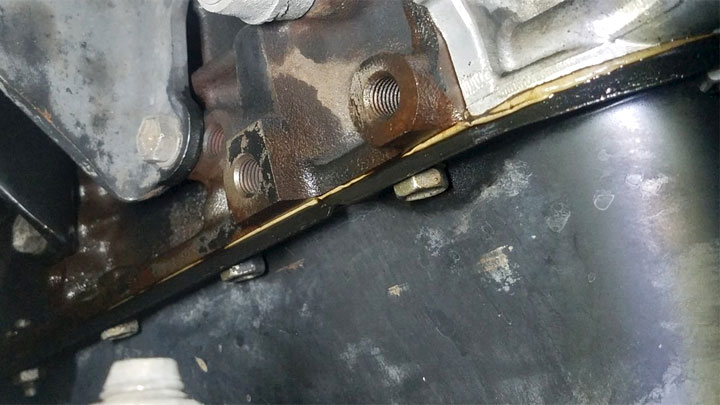 oil pan gasket leak