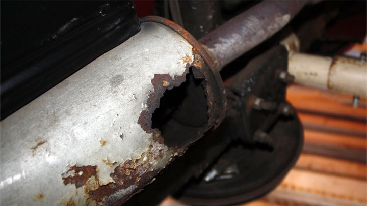 rust hole in exhaust