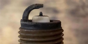 side electrode worn spark plug