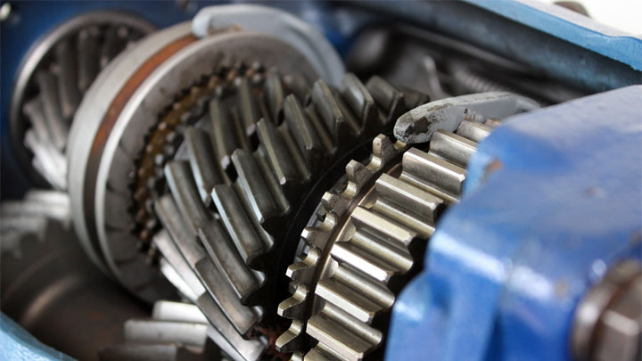 damaged transmission gears